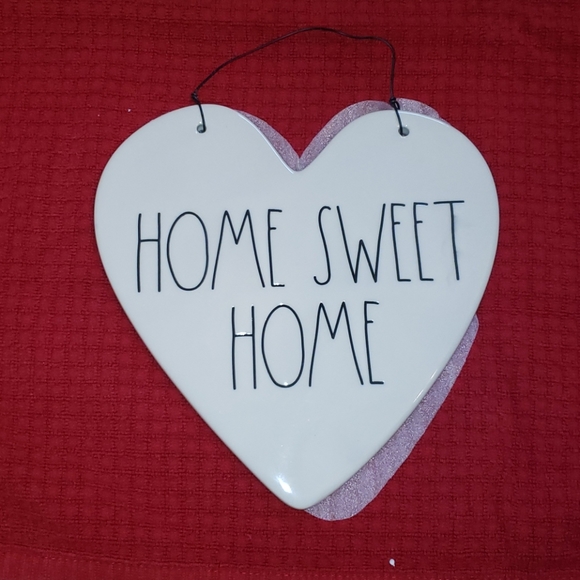 NIB Rae Dunn decor